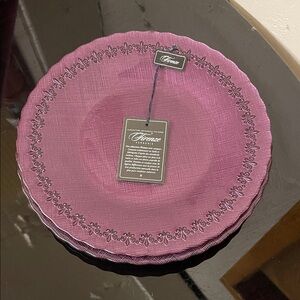 4 Florence Purple Glass Dinner Plates Very Intricate